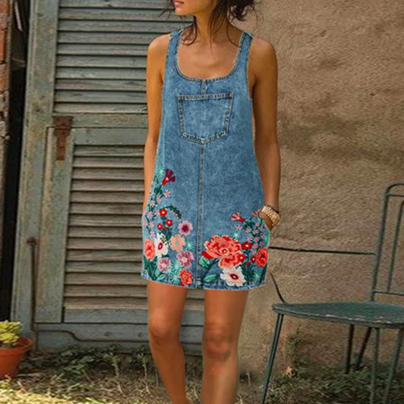 Stylish Bar Women Pockets Embroidery 