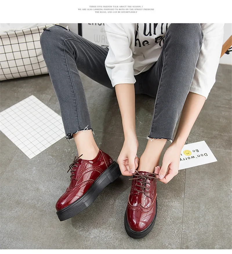 British Style Patent Leather Oxford Shoes For Woman Carved Soft Bottom Flat Platform Women`s Brogues Shoes Size 33-43 Creepers (17)