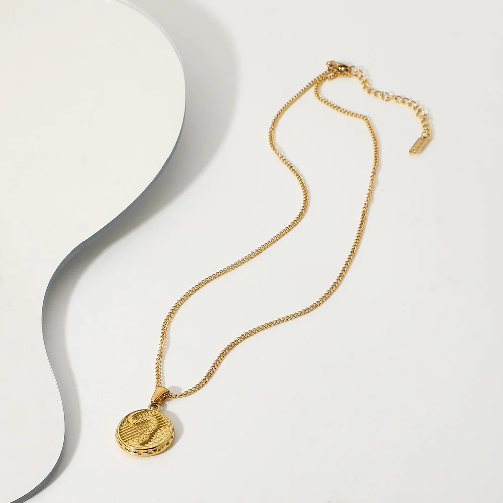Fashion Gold Plated Snake Coin Pendant Necklace Medallion Necklaces For Women Stackable Stainless Steel Jewelry Accessories