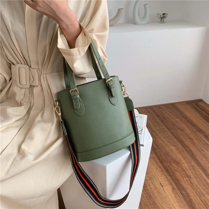 

2019 Autumn And Winter New Style Bucket Bag Women's Trendy Bag WOMEN'S Bag Shoulder Trend WOMEN'S Bag Network Red Fire WOMEN'S B