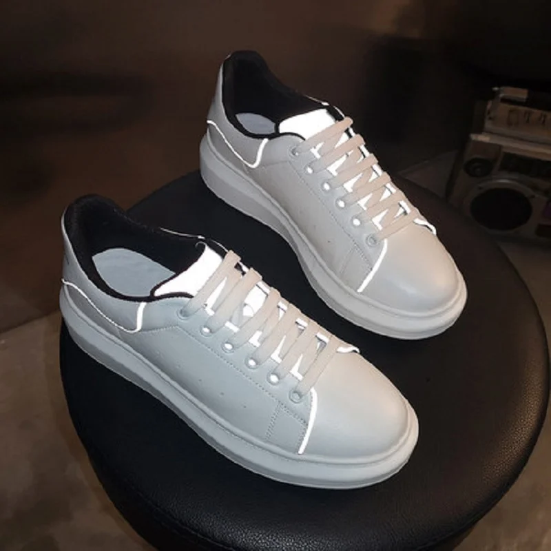 Г. Новинка sapatos de moda de couro sapatos de plataforma pequena das mulheres brancas aumentou versato dos sapatos casuais selva