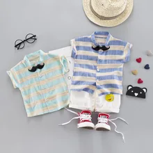 19 Детская Мужская одежда стиль летняя одежда для детей, костюм в полоску, украшенный усами, сарафан в клетку ремень футболка с короткими рукавами комплект из двух предметов с Ge