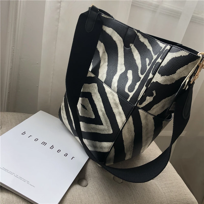 

Luxury Zebra Pattern Handbags Women Bags Designer Large Capacity Shoulder Bag Ladies New Messenger Bags Casual Big Louis Brand