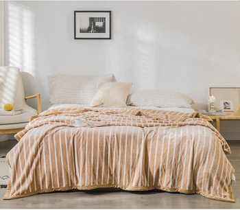 

Stripe pure color Strawberry blankets quilts twin full queen king adult blankets soft Throw Flannel blanket on Bed/car/sofa rugs
