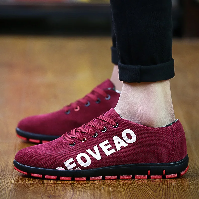 

2020 new casual sneakers Outdoors Tourism men shoes large size 39-47 Men's shoes cloth shoes casual shoes Flats board shoes