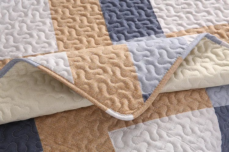 10740296171_1804745545