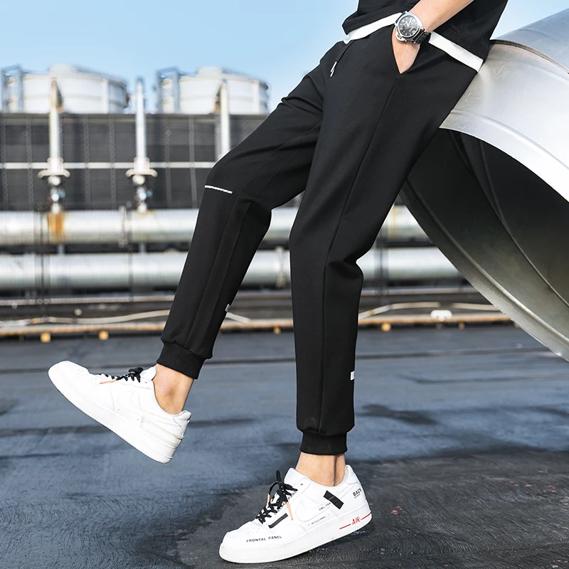 

Comfortable and versatile Capris student men's Leggings
