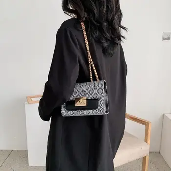 

Fashion Shoulder Bag Hit Color Ladies Shoulder Crossbody Bag Leather Small Messenger Packs Korean Style for Shopping Travel