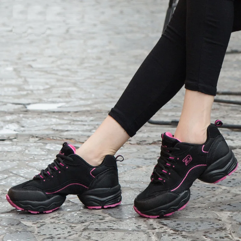 

2019 Spring And Autumn Dance Shoes Women's Mesh Comfortable Modern Shoes for Square Dance Shoes Soft Bottom Extra High Wear-Resi