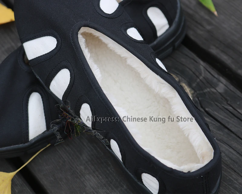 Men's Women's Winter Tai Chi Shoes Wudang Taoist Sneakers Kung fu Martial arts Shoes Wushu Wing Chun Footwear