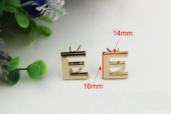 26 Borchie Lettere Alfabeto Per Decorazione Vestiti E Borse - Argento - Foto 13