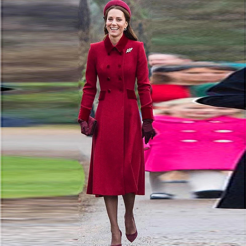Женское бархатное пальто Kate красное шерстяное двубортное с карманами длинным