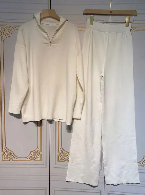 Free Shipping Casual Autumn Loose Knit Sweater Set Fashion Zip Lapel Long Sleeve Pullover Sweater & Straight Pants Two-piece Set white