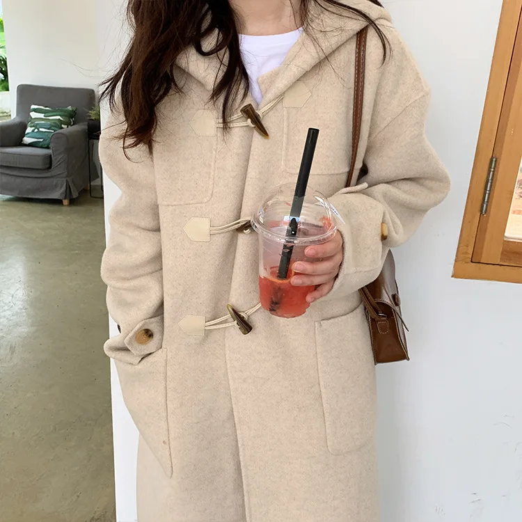 

New Hood and Corner Button Double-faced Wool Overcoat Autumn Wool Overcoat Long Pockets Hooded Coat Women 2019