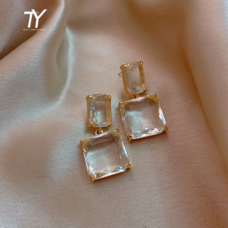 2025 neue transparente Glasblock-Ohrringe für Damen, Luxus-Party-Schmuck, sexy Mädchen, ungewöhnliche Weihnachtsohrringe, Modeaccessoires
