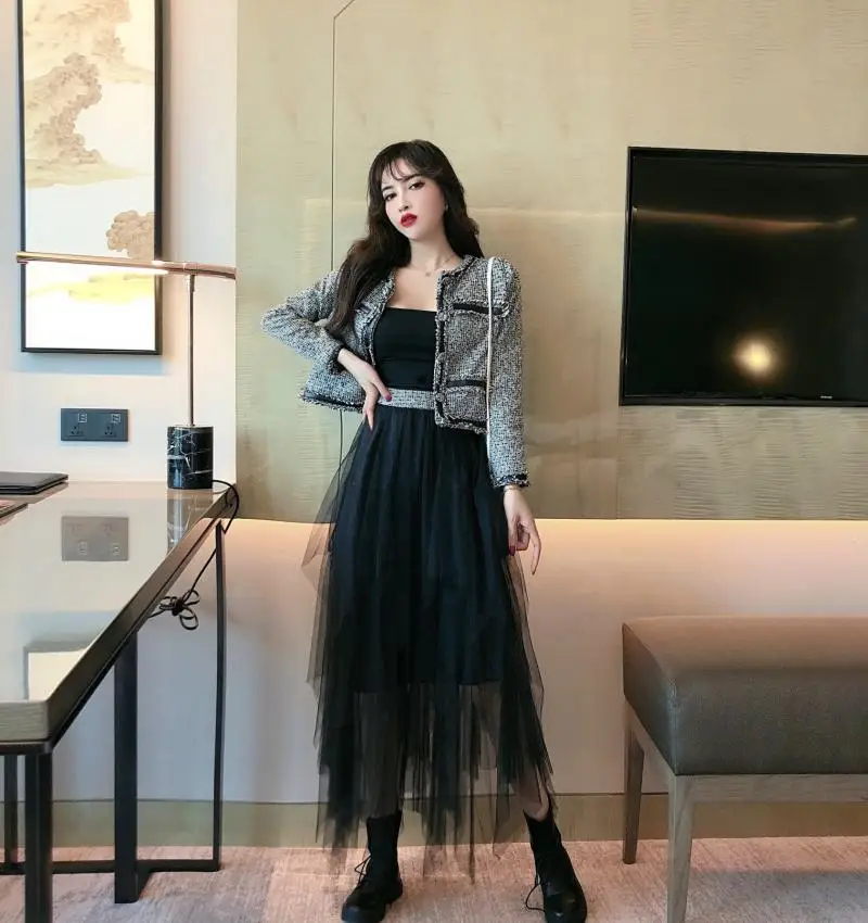

Photo Shoot Graceful Slim Fit Tweed Coat + Irregular Gauze Skirt Set