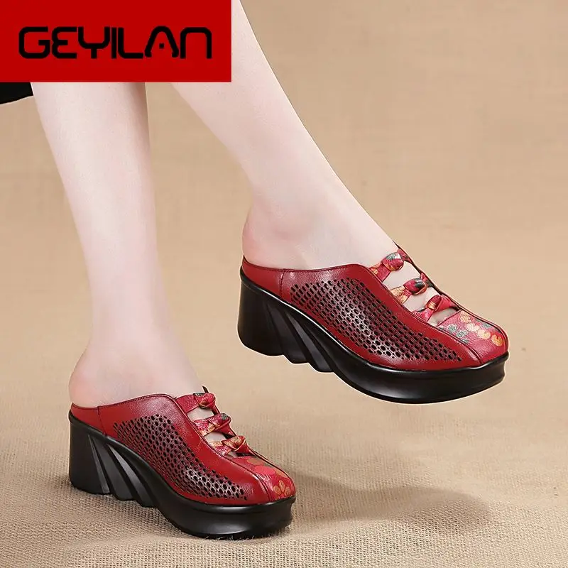 

2020 Fashion Cut-outs Women Shoes Slippers Summer Closed Toe Wedge Sandals Genuine Leather Lady Slides Shoes Woman