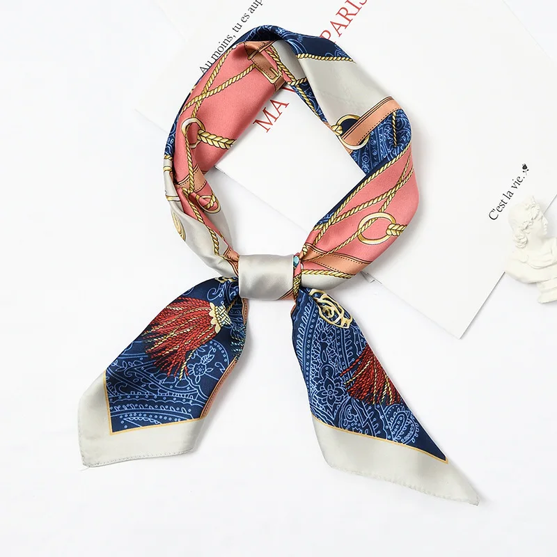 greybuckle Женский квадратный шарф 70*70 см, кожаный ремень, шифоновые шелковые шарфы, Золотая цепочка, офисные женские ободки, бандана, полотенце на запястье - Цвет: greybuckle