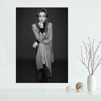 

Hot Sale Custom Kill Eve Poster Home Decoration Fashion Canvas Material Wall Poster Custom Poster