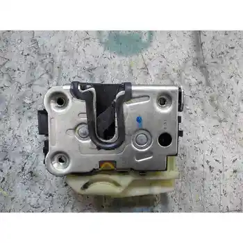 

LOCK RIGHT FRONT DOOR DACIA DUSTER 1.5 dCi diesel FAP Cat 2 PINS [15784917]