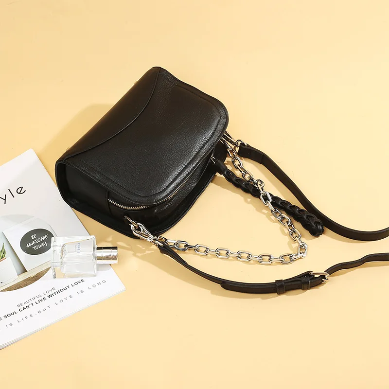 

New Style Genuine Leather Contrast Color Shell Bag Women's Full-grain Leather Female Messenger Shoulder Middle-aged Mommy Bag