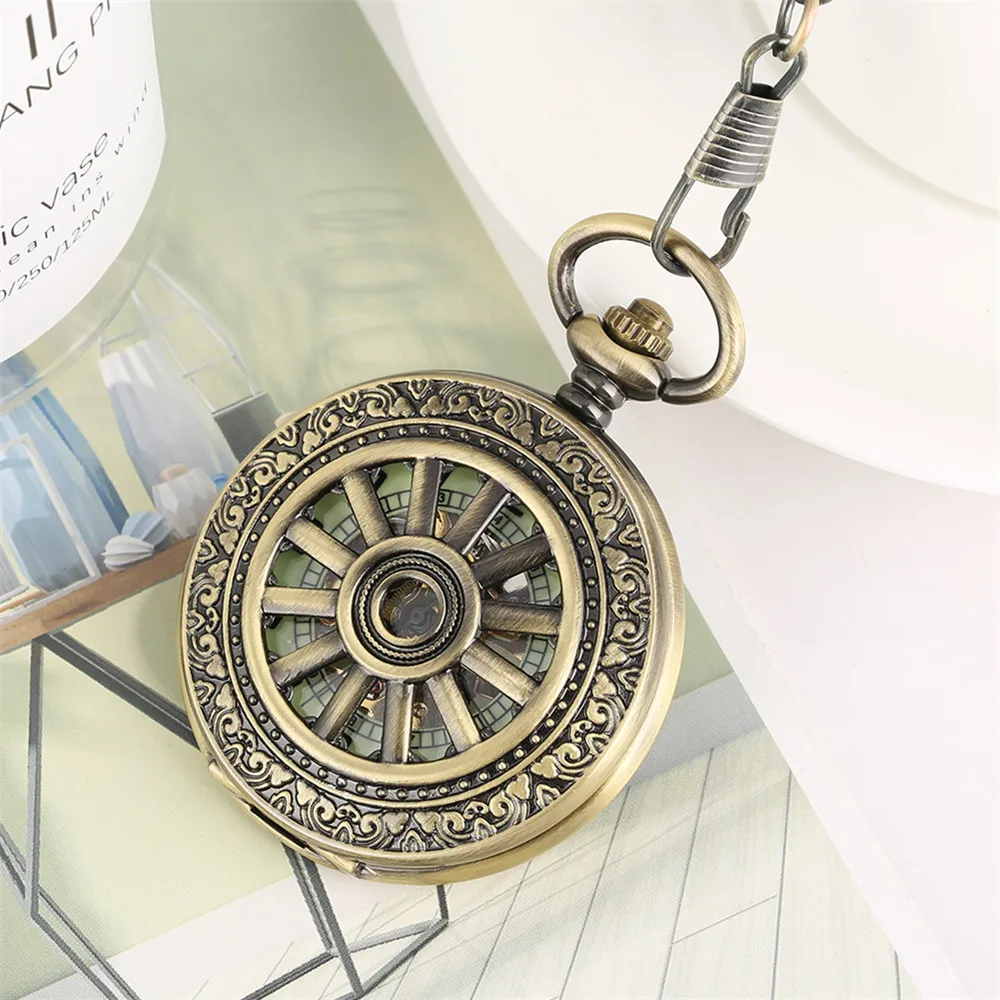 

Luminous Green Dial Bronze Wheel Hollow Mechanical Hand Winding Pocket Watch Men Manual Machinery FOB Chain Pendant Clock Gift
