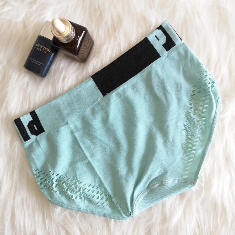Letter PINK Yoga Shorts Women Yoga Seamless Sports Underwear Low Waist Sexy Sports Fitness Triangle Panties Side grid Underpants