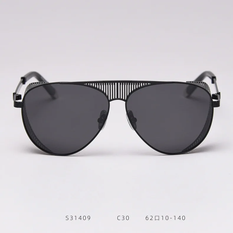 13138660878_1344152070