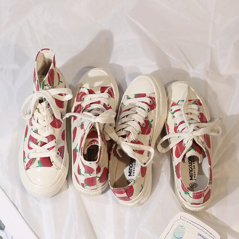 

2019 Autumn Hight-top Strawberry Sandals Korean-style Trend Students Canvas Shoes Cute Versatile Shoes Short in Size Special Off
