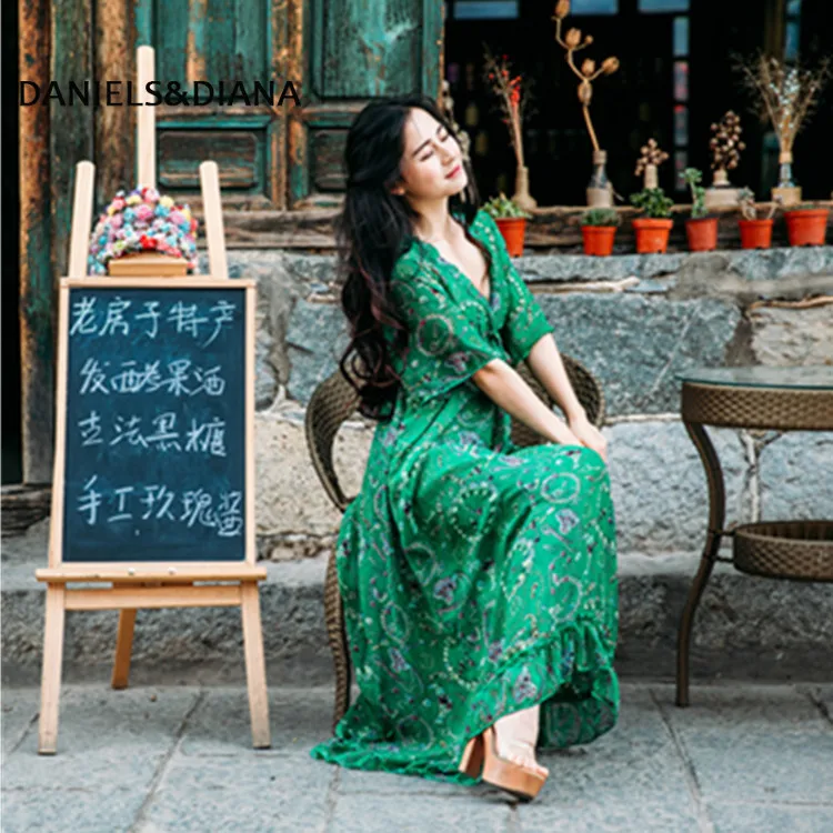 

2020 New Summer New Chiffon Printed V-neck Dress Retro High Waist Trip Shoot Holiday Dress Factory Outlet