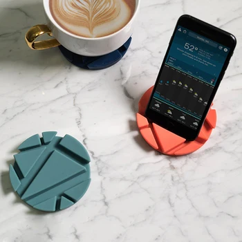 

Thickened Cup Mat Multifunctional Table Decors Anti-slip Coasters Phone Holder for Outdoor Mobile Phone Decoration