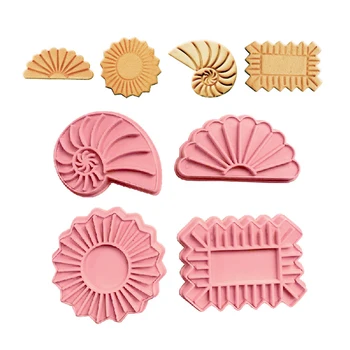 

4pcs/set Kitchen Bakeware Cookie Baking Tools 3D Biscuit Scalloped-edge Flower Cookie Cutter and Cookie Stamps