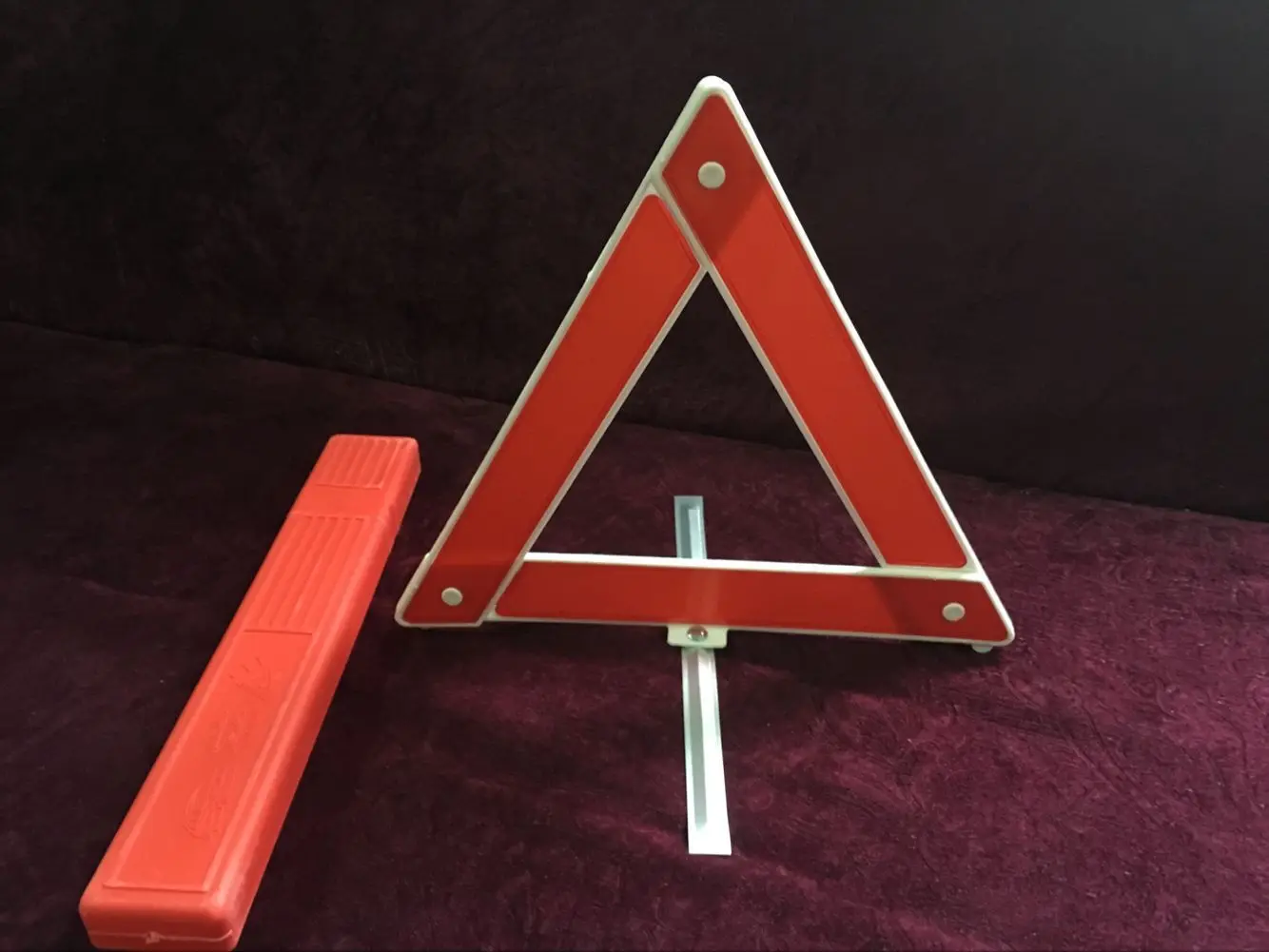 

Car Tripod Car Mounted Triangle Warning Sign Car Reflective Parking Temporary Set Kit Tripod