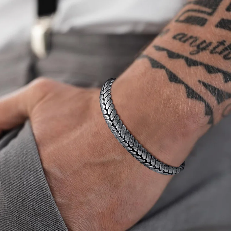 Men's Bracelet Old Oxidized Gray Braided Cuff Bracelets Stainless Steel Industrial Style Braslet Bangle Vintage Jewelry