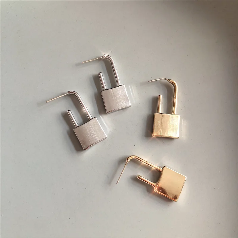 

Fashion Metal Lock Shaped Earrings For Women 2019 New Personality Statement Earrings