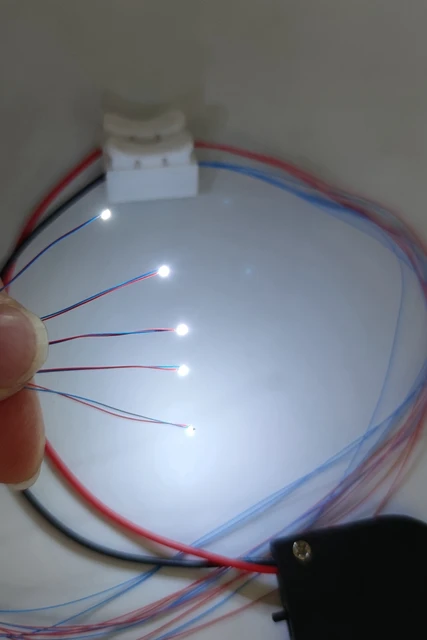 5PCS Pre-wired #0402 Smd Leds 3v 10 Colors 30cm Connection Wires,hobby Model Kit Railroad/Railway/Starship/Gundam Lighting 0402cold white