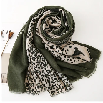 

2020 New Cotton Soft Print Scarf Tassels Wrap shawl Women Spring Autumn Designer Long Bohemian Fashion Scarves