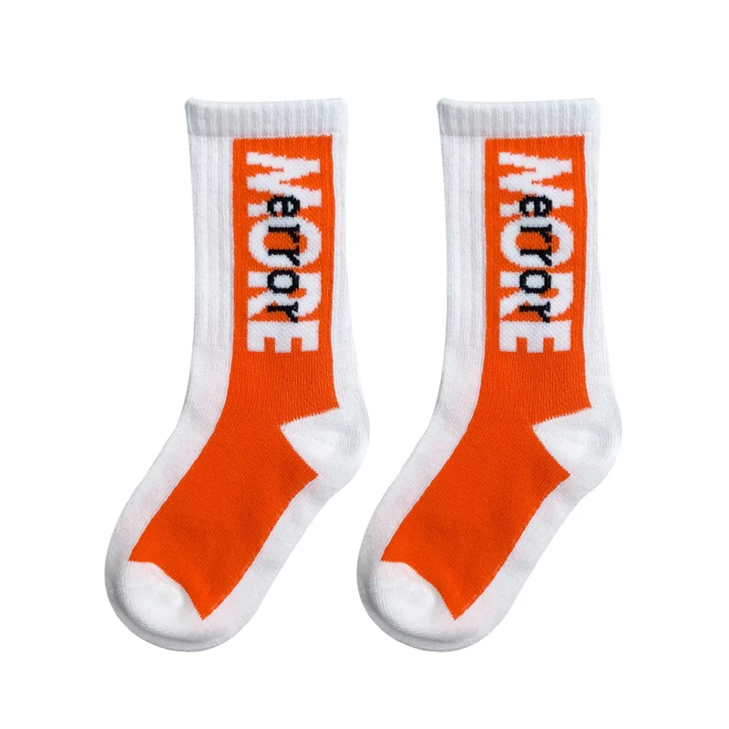 orange Детские гольфы модные хлопковые зимние гольфы для маленьких мальчиков и девочек Детские теплые спортивные носки с надписями новые детские вещи - Color: orange