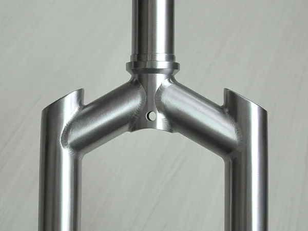 

Titanium Alloy Mountain Bike Disc V Dual Purpose Front Fork Titanium Alloy Hard Fork Ultra-Light Titanium Alloy Bicycle Front Fo