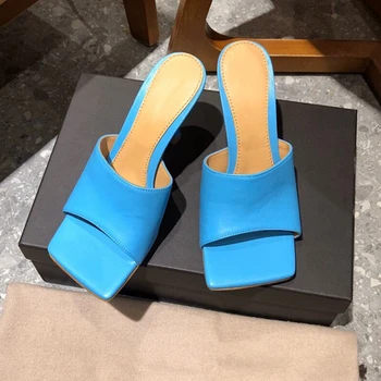 

2020 spring new square-toed open-toed slippers women, women's nude high-heeled sandals, fashionable summer party shoes
