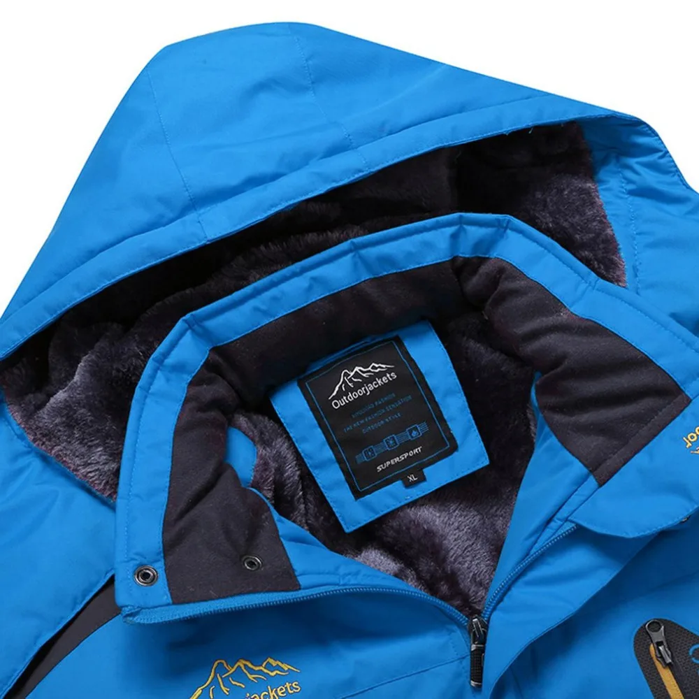 Горячая зимняя водонепроницаемая куртка для пеших прогулок софтшелл новая куртка-ветровка больших размеров флисовая одежда для рыбалки Прямая