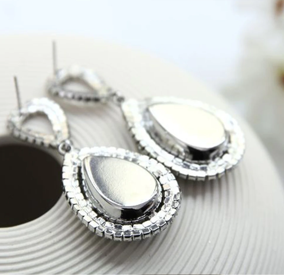 YFJEWE модные большие висячие серьги для женщин, Кристальные супер блестящие серебряные гальванические капли воды, ювелирные изделия из камня на Рейне# E014