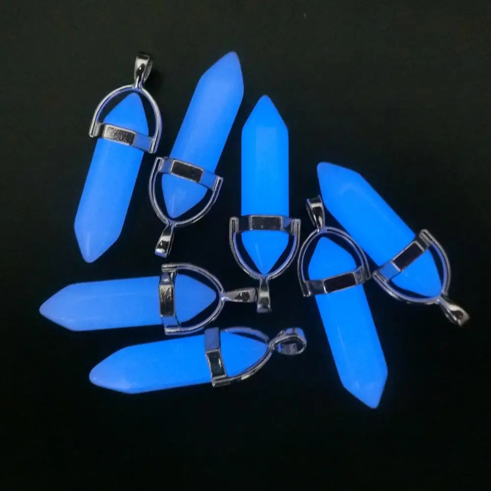50 PCS Luminous Natural Stone Quartz Moonstone Necklace Pendant Glow in Dark Women's Jewelry Gem Stone Female Choker Pendants 3