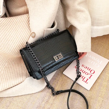 

Hong Kong style retro women's bag new wave wild texture crocodile pattern small messenger bag fashion shoulder small square bag