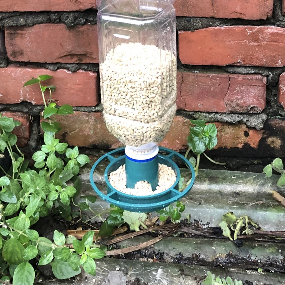 Outdoor Bird Feeder Automatic Hanging Plastic Feed Bowl 1Pcs For Parrot Pigeon Pet Indoor Feeding Supplies Bottle Mouth Docking