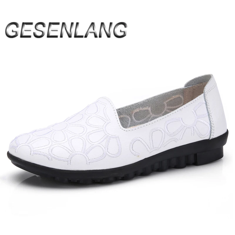 Женские мокасины для прогулки из натуральной кожи, дышащие мягкие Нескользящие женские кроссовки, повседневная женская обувь без застежки