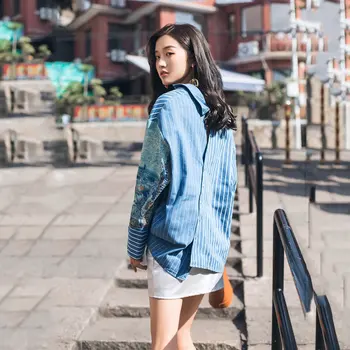 

2020 Spring New Vintage Womens Tops and Blouses Hong Kong Style Back Button Striped Shirt Fashion Women Clothes XJ3268