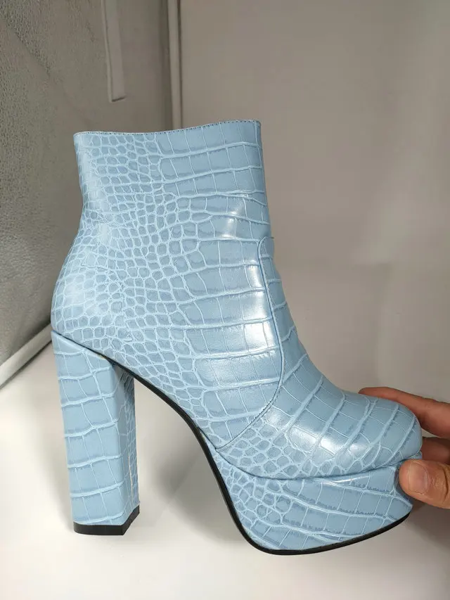 Г., новые высококачественные ботинки из искусственной кожи женские ботильоны для женщин на платформе с высоким каблуком осенне-зимняя обувь с круглым носком - Цвет: Sky blue