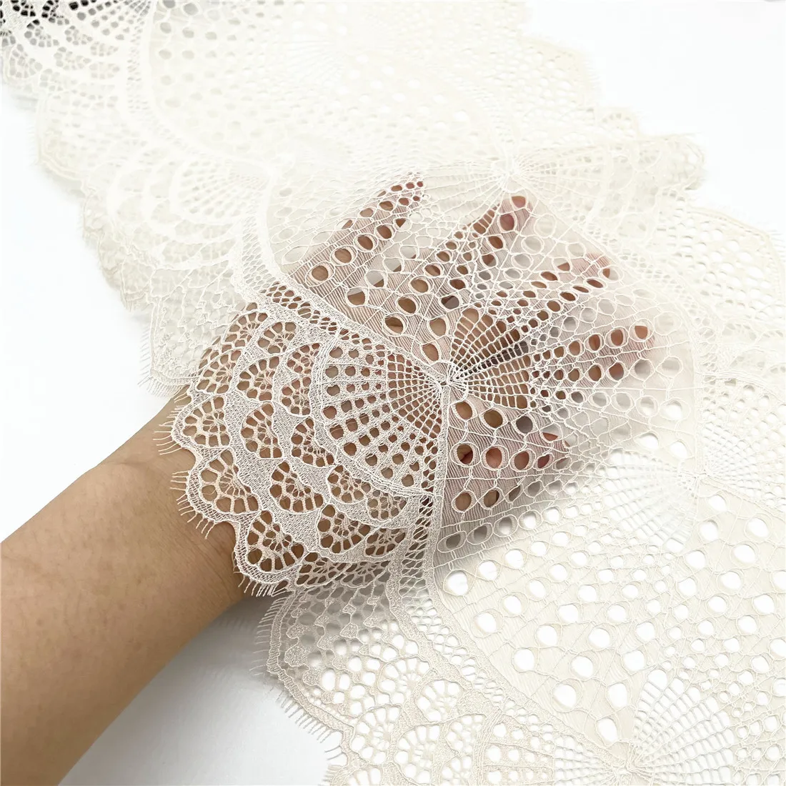 3y/lot Width 6 5/8 inch 22cm Pink Cream Elastic Stretch Lace trim 4