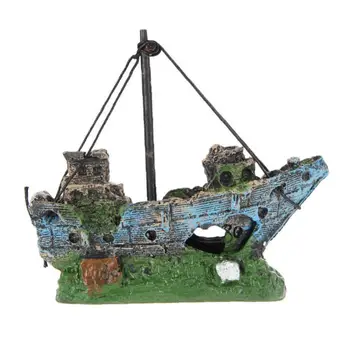 

Simulation Mini Rotten Pirate Boat Aquarium Small Fish Tank Landscape Decoration Sunken Ship Shaped Desk Ornament